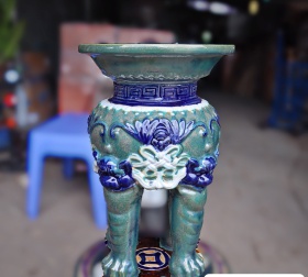 ĐÔN TRỤ BỐN CHÂN