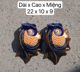 CÁ CHÉP TREO TƯỜNG