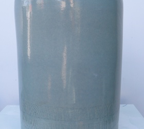 ĐÔN TRỤ XANH LÁ