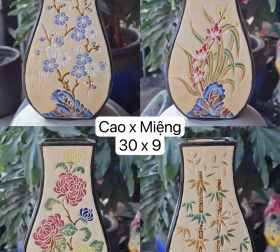 BÌNH BÁCH HOA VUÔNG MAI LAN CÚC TRÚC