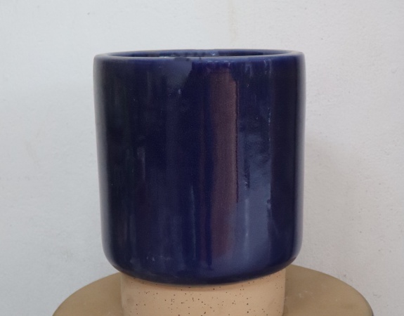 CHẬU TRỤ ỐNG XANH ĐEN